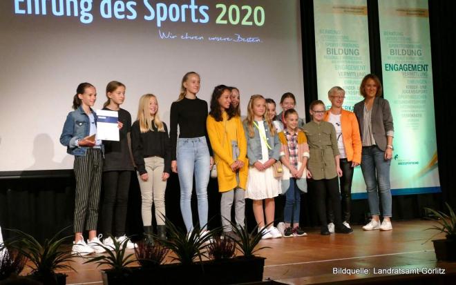 Bild zu Es lebe der Sport!