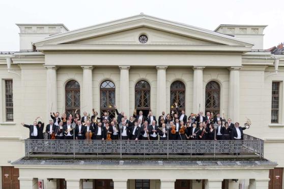 Bild zu Vom Tellerwscher zum Millionr!  Sinfoniekonzert mit Generalmusikdirektor Brogli-Sacher