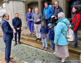 Bild zu 1.000 Euro Spendengeld verteilt