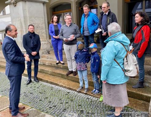 Bild zu 1.000 Euro Spendengeld verteilt
