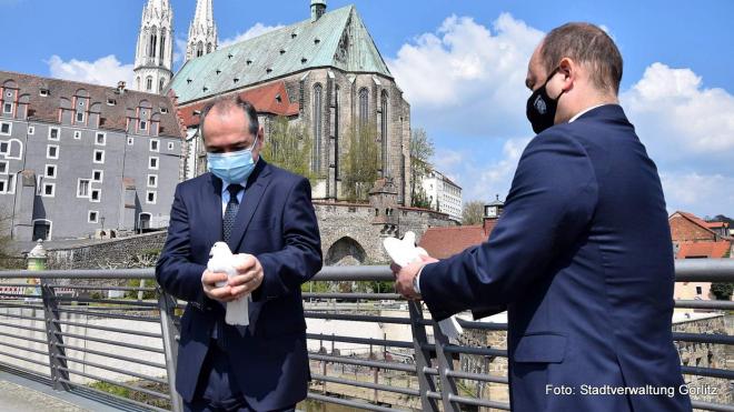 Bildtitel: Freundschaft in historisch kurzer Zeit Bild zu Freundschaft in historisch kurzer Zeit
