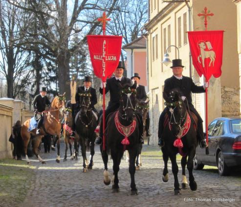 Bild zu Osterreiter unterwegs