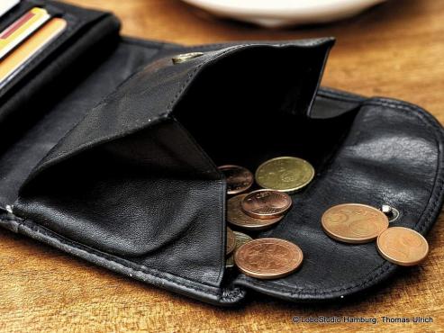 Bild zu  Bei finanziellen Engpssen khlen Kopf bewahren