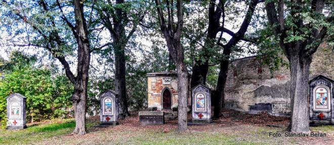 Bildtitel: Renovierte Kapelle trägt falsche Jahreszahl Bild zu Renovierte Kapelle trägt falsche Jahreszahl