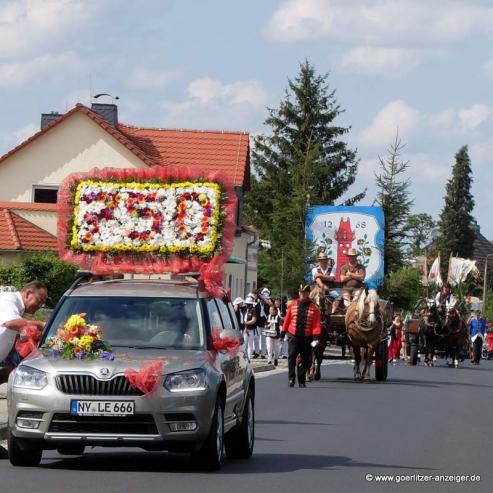 Bild zu Bildbericht vom Umzug zum Stadtfest Rothenburg