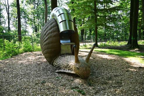 Bild zu Sanierte Spielplatz-Schnecke hei�t jetzt �Flitzi�