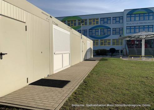 Bild zu Schlerzukunft im Container?