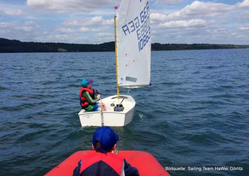 Bild zu Berzdorfer See bekommt Segelschule