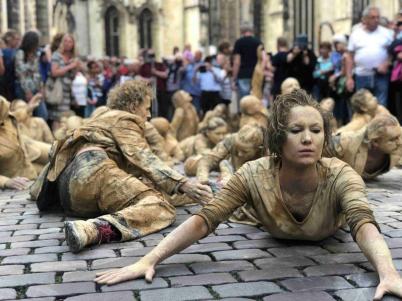 Bild zu 30 Jahre ViaThea: Festival l�dt zu Workshops, Auftritten und Auktion