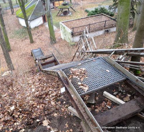 Bild zu Stadthallenverein Grlitz: Himmelfahrt auf neuer Treppe