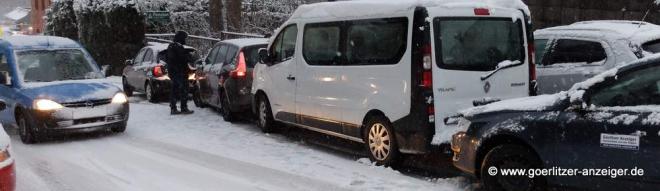 Bildtitel: Autopanne oder Unfall: Wie reagiere ich richtig? Bild zu Autopanne oder Unfall: Wie reagiere ich richtig?