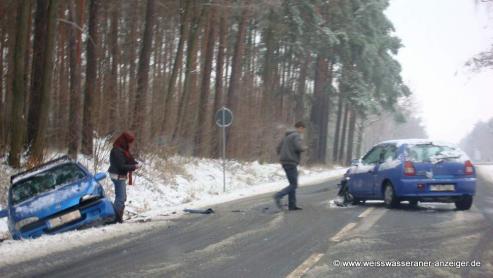 Bild zu Straenverkehr und Bahn kommen teils zum Erliegen