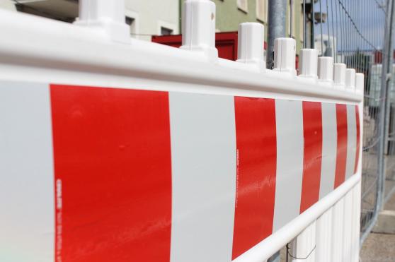 Bild zu Wetterbedingte Unterbrechung: Bauarbeiten in Wiesbadener Strae verschoben