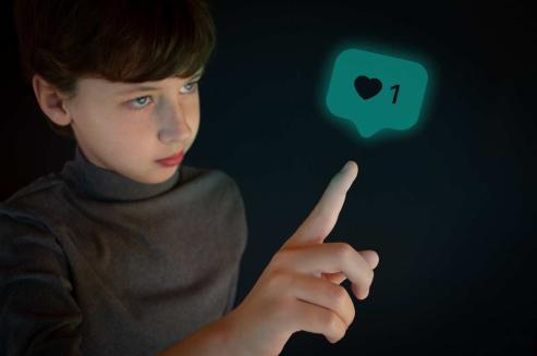 Bild zu Tipps, wie Eltern ihre Kinder auf sozialen Medien schtzen knnen