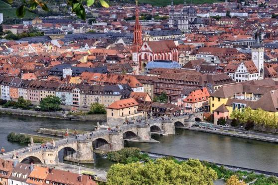Bild zu Reiseroute durch Sddeutschland: Zwischen Romantik und Moderne in Wrzburg und Mannheim