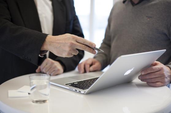 Bild zu Magento-Agentur finden: Wie Unternehmen die passende Magento-Agentur finden
