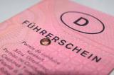Bild zu Umtauschpflicht fr Fhrerscheine: Frist fr Jahrgnge ab 1971