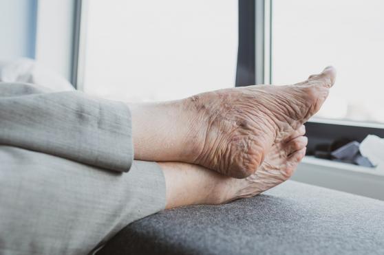 Bild zu Gesund und aktiv im Alter und die Risiken von Arthrose