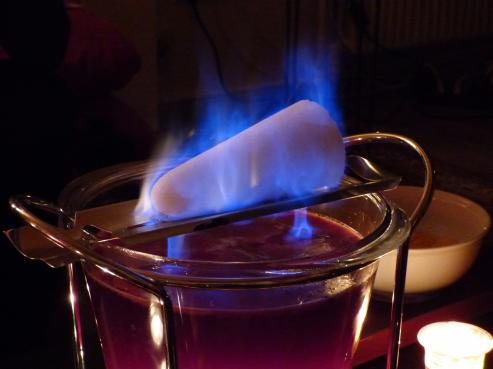 Bild zu Feuerzangenbowle-Abend mit Prof. Xylander im Grlitzer Humboldthaus