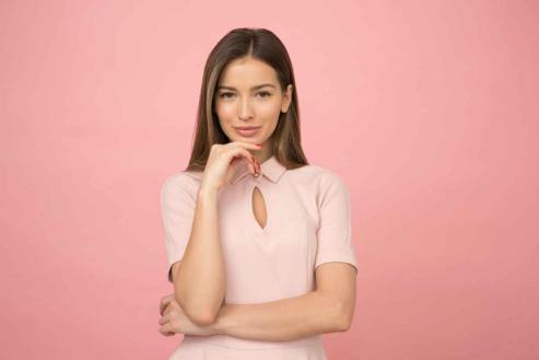 Bild zu Designer-Second-Hand-Online: Clevere Frauen aus dem Landkreis Grlitz sparen immer hufiger bares Geld, indem sie Second-Hand-Designer-Kleidung online erwerben