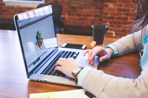 Bild zu Die Psychologie der Farbe im Marketing: Die Kraft der Visuals freisetzen